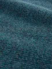 Celtic & Co. בצבע כחול סוודר רפוי מבד רך במיוחד עם צווארון - תמונה 4 מתוך 4