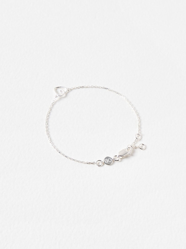 Oliver Bonas Silver Tone Hali Textured Heart Charm Chain Bracelet - Image 2 of 4 Oliver Bonas Silver Tone Hali Textured Heart Charm Chain Bracelet - Image 2 of 4