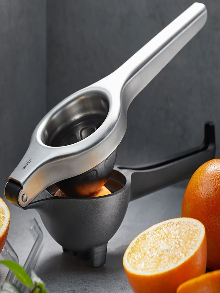 GEFU Black Or Silver Lemon Pro Citrus Press - Image 2 of 5