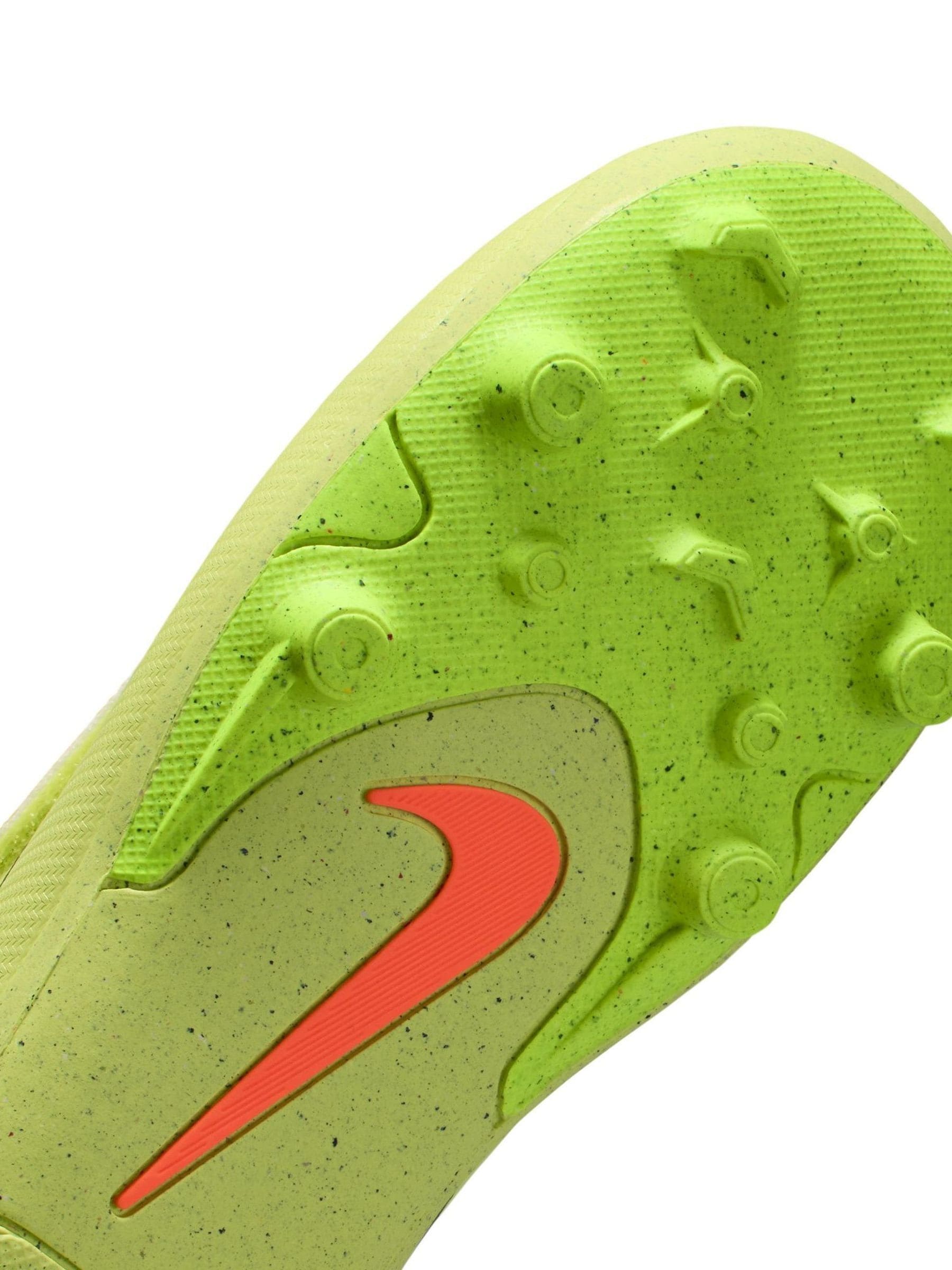 Buy Nike Green Mercurial Vapor 16 Club Multi Ground Low Football