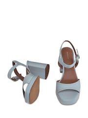 أزرق - Radley Freda Lane Platform Sandals - صورة 2 من 3
