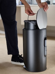 Joseph Joseph Arc 10-Litre Slimline Pedal Bin With Liner Pocket - Imagem 3 de 5