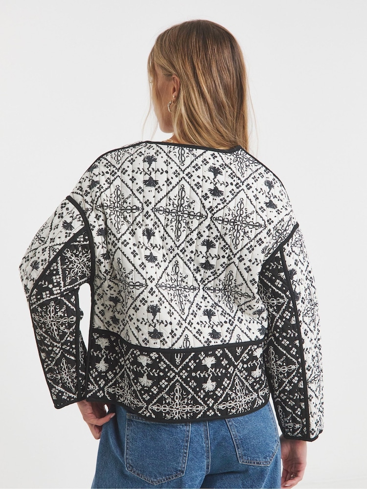 Simply Be Mono Print Reversible Tie Front Jacket - Image 2 of 4 Simply Be Mono Print Reversible Tie Front Jacket - Image 2 of 4