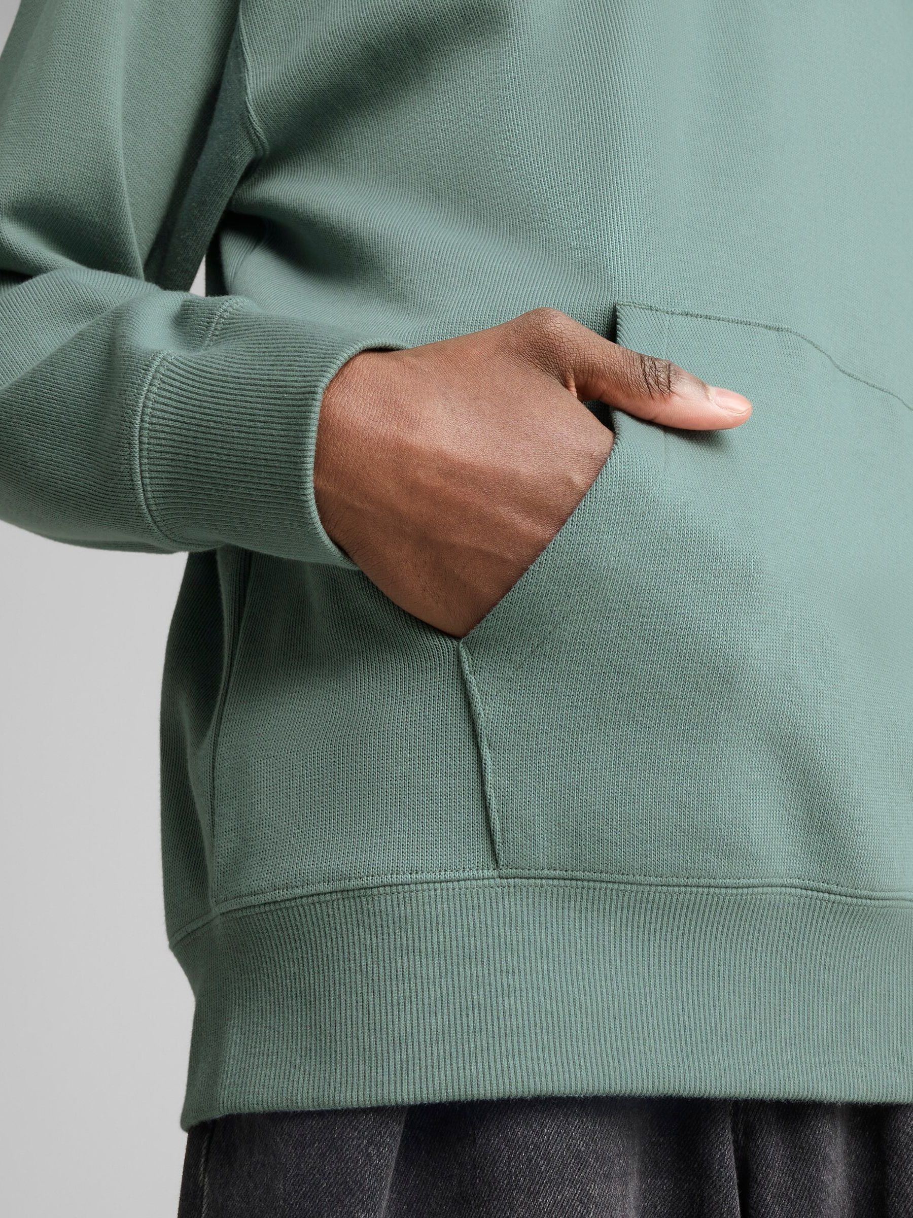 Puma Green Mens Wardrobe Ess Relaxed Half Zip Crew 100% Cotton Sweatshirt - Image 5 of 7