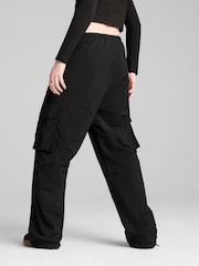 Puma Womens Wardrobe ESS Relaxed Woven Cargo Pants - Image 2 of 5