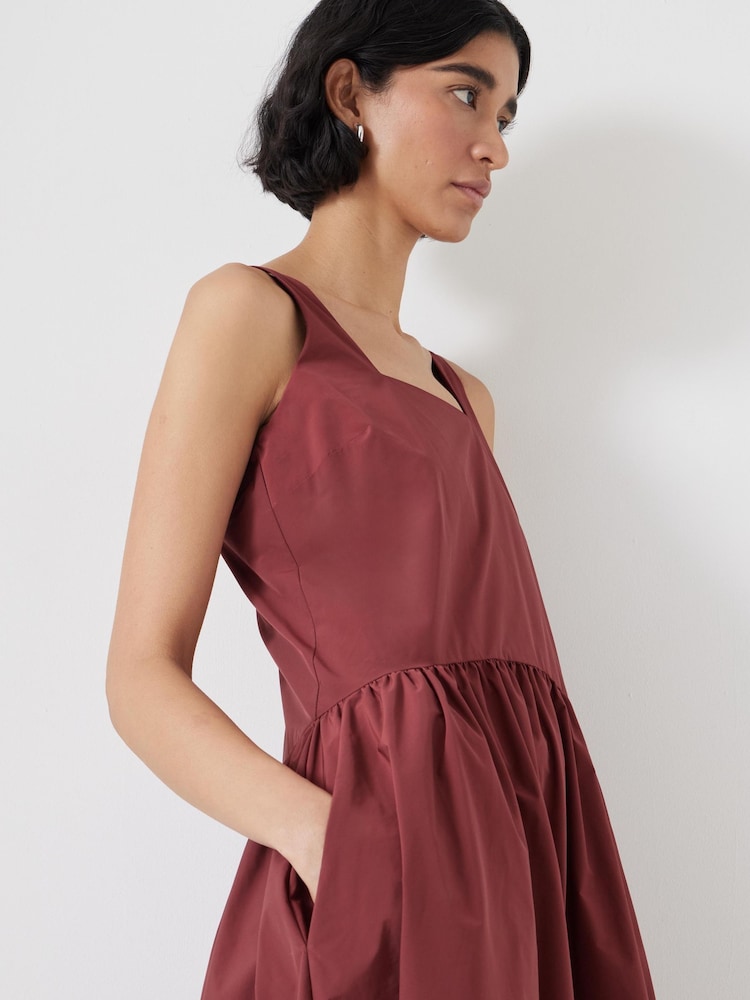 Hush Red Romi Sleeveless Midi Ballerina Dress - Image 4 of 5