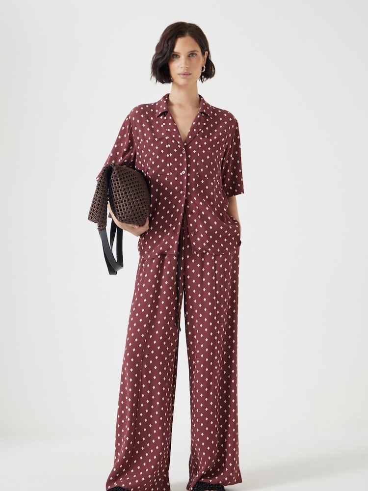 Hush Red Revere Collar Short Sleeve Shirt - Image 2 of 5