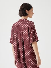 Hush Red Revere Collar Short Sleeve Shirt - Image 4 of 5