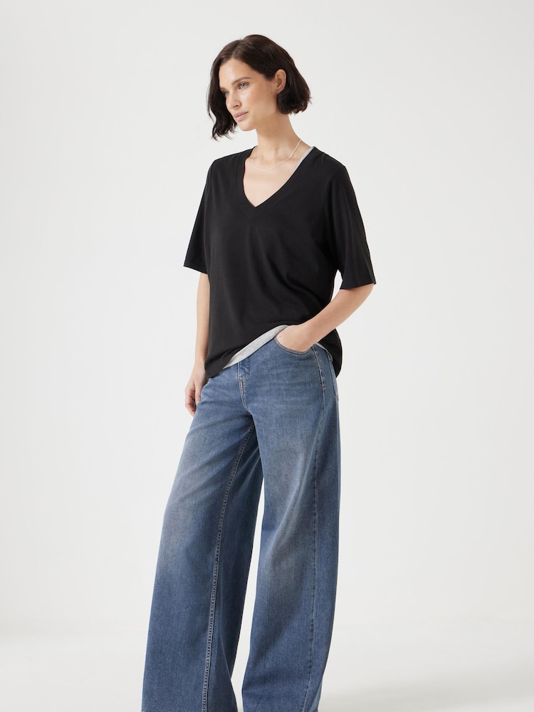 Черный - Hush Reece V-Neck Drapey T-Shirt - Изображение 1 из 5