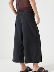 Hush Black Technical Melissa Wide Leg Cropped Trousers - Image 3 of 5