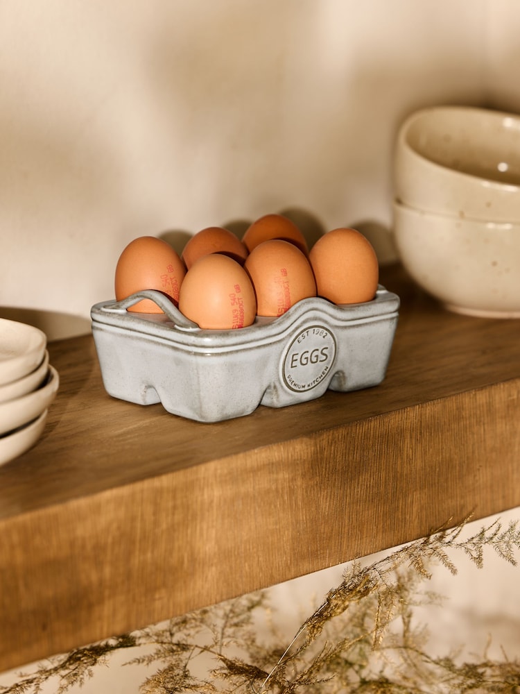 Natural Country Badge Egg Holder - Image 1 of 1 Natural Country Badge Egg Holder - Image 1 of 1