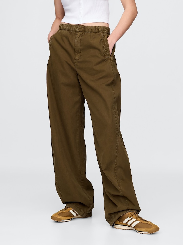 Gap Green Low Waisted Barrel Parachute Trousers - Image 1 of 5 Gap Green Low Waisted Barrel Parachute Trousers - Image 1 of 5