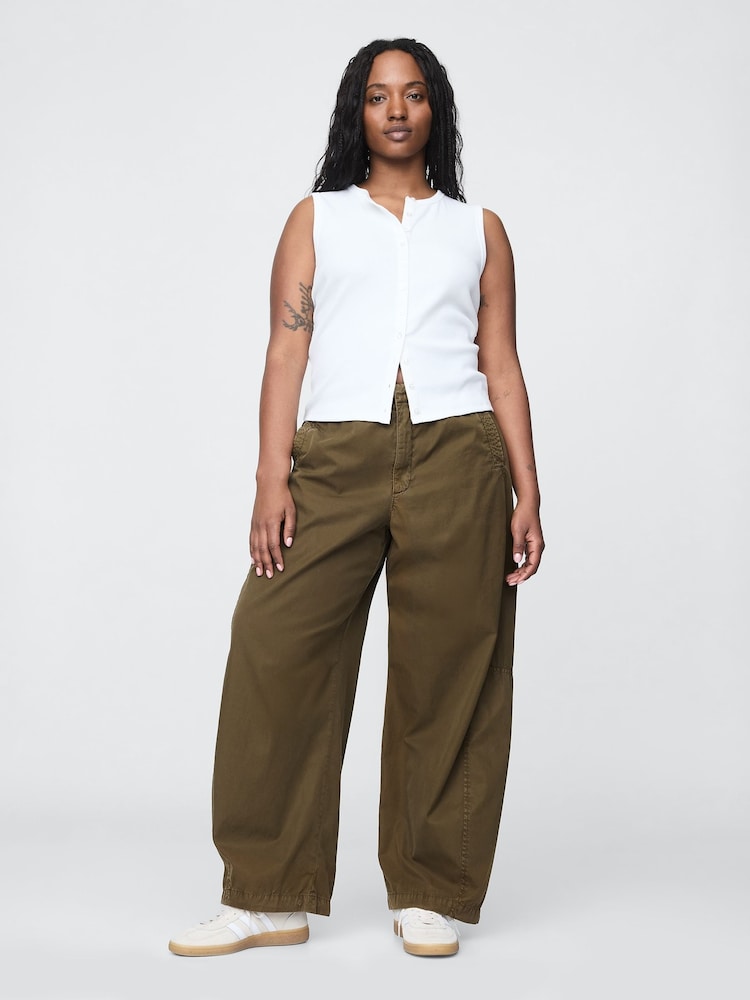 Gap Green Low Waisted Barrel Parachute Trousers - Image 5 of 5 Gap Green Low Waisted Barrel Parachute Trousers - Image 5 of 5