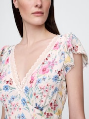 Gap White Floral Crepe Lace-Trim V-Neck Maxi Dress - Image 3 of 5