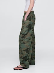 Gap Green Camo Low Waisted Barrel Parachute Trousers - Image 3 of 5