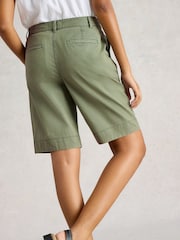 Verde - White Stuff Hayley Chinos Shorts - Imagen 2 de 6