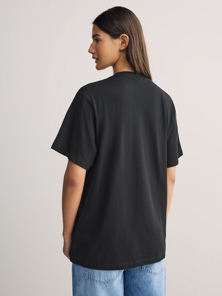 HUGO Black Oversize Vintage Tonal Heart Graphic Print T-Shirt - Image 2 of 5