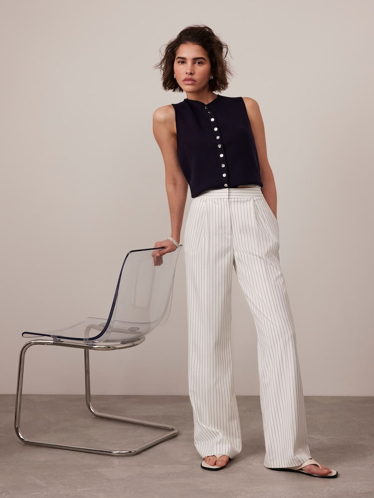Mint Velvet Blue Knitted Waistcoat - Image 2 of 7 Mint Velvet Blue Knitted Waistcoat - Image 2 of 7