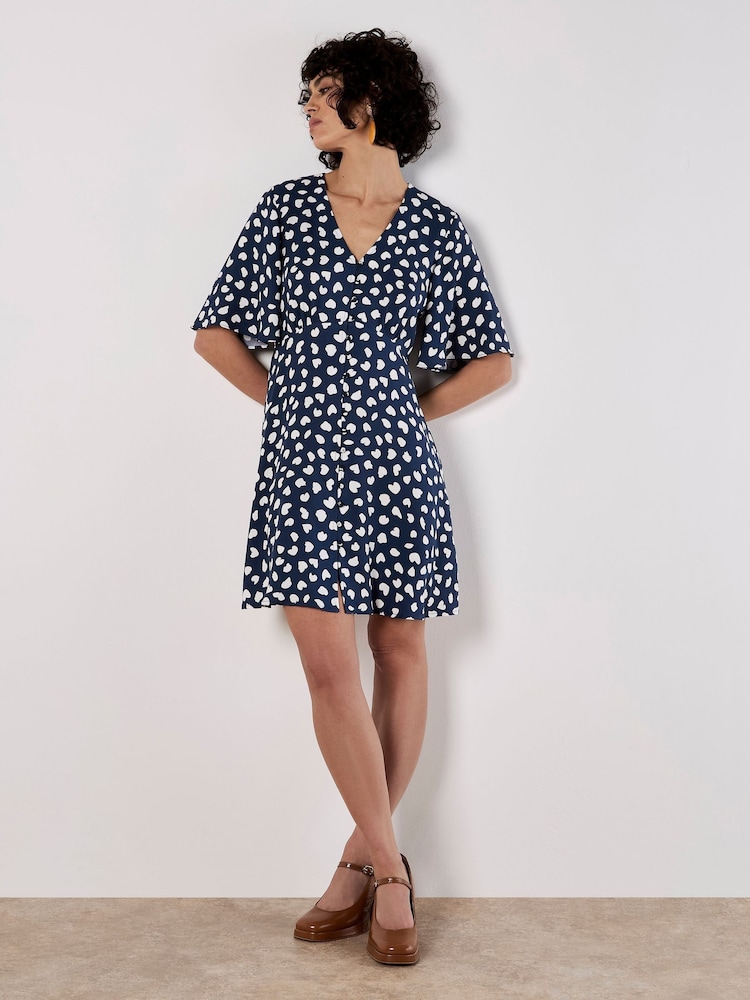Apricot Blue Painterly Heart Print Angel Sleeve Dress - Image 2 of 5