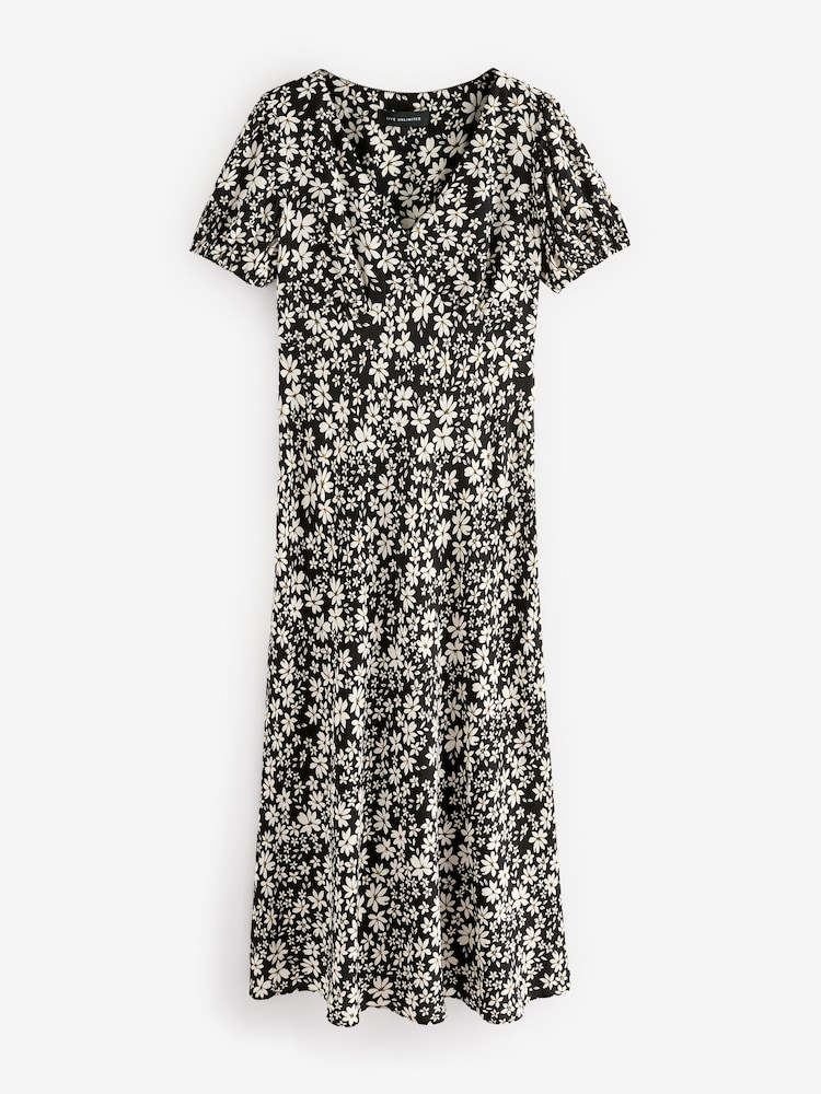 Live Unlimited Black Curve Petite Black floral Print Puff Sleeve Midi Dress - Image 2 of 2