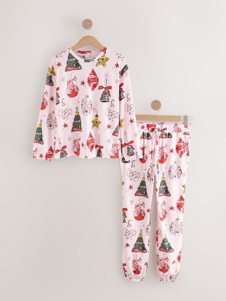 Pink Christmas Bauble - Weicher, langärmeliger Pyjama - Bild 1 von 5 Pink Christmas Bauble - Weicher, langärmeliger Pyjama - Bild 1 von 5