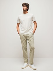 بيج - BOSS Regular Fit Thompson T-Shirt - صورة 3 من 5
