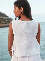 White Cornelli Shell Top - Image 5 of 8