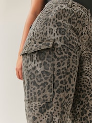 Leopard Hourglass Straight Leg Carpenter Jeans - Image 5 of 9
