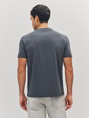 Gris oscuro - Camiseta de corte estándar con logo de BOSS - Imagen 3 de 4