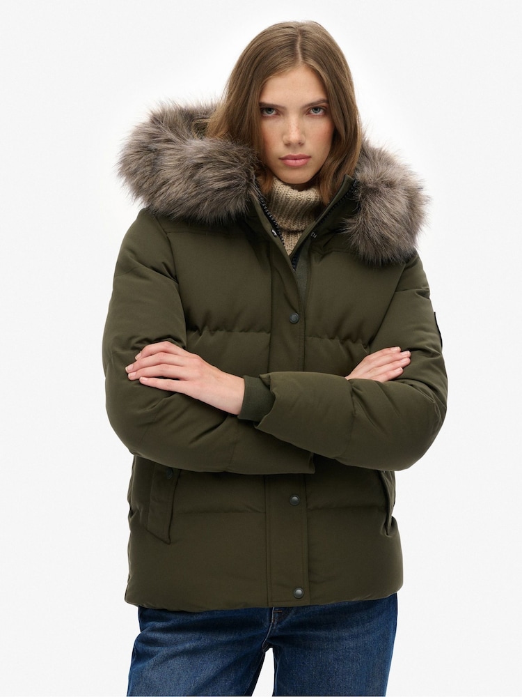 Superdry Green Everest 5 Baffle Puffer Jacket - Image 2 of 7 Superdry Green Everest 5 Baffle Puffer Jacket - Image 2 of 7