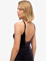 Preto - Vestido midi de veludo com renda nas costas Superdry - Imagem 5 de 8