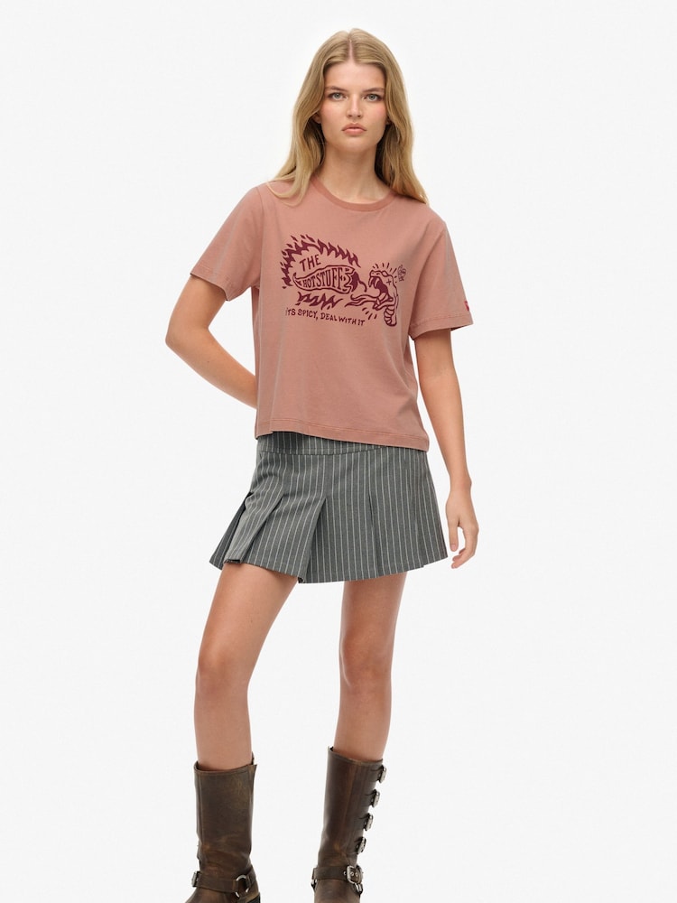 Superdry Pink Roadside Trade Relaxed T-Shirt - Image 2 of 6 Superdry Pink Roadside Trade Relaxed T-Shirt - Image 2 of 6