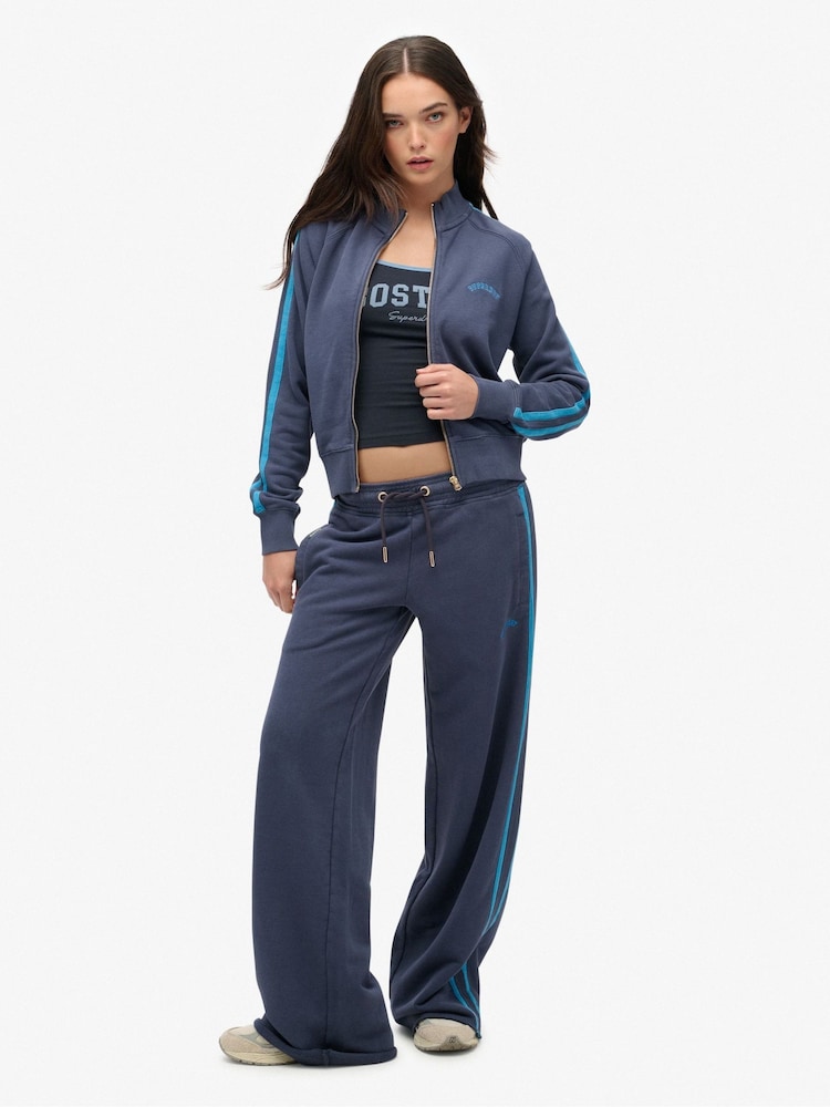 Superdry Blue Essential Logo Jacket - Image 2 of 6 Superdry Blue Essential Logo Jacket - Image 2 of 6