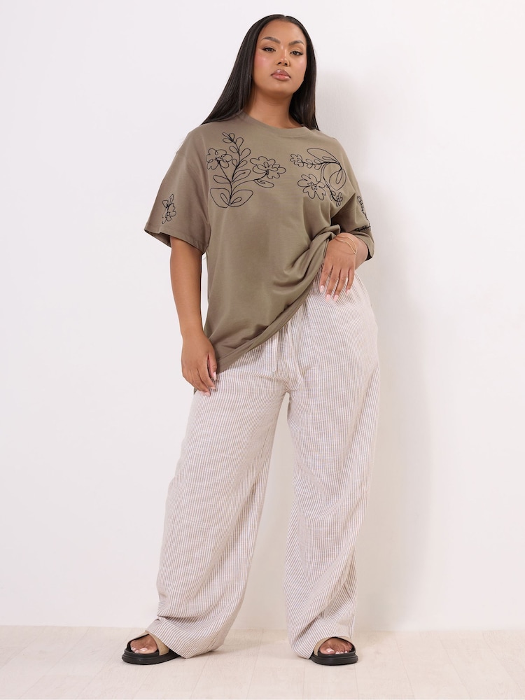 Yours Curve Brown Applique Drop Shoulder 100% Cotton T-Shirt - Image 2 of 5