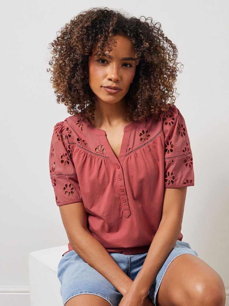 Rosa - M&Co Woven Broderie Sleeve 100% Cotton T-Shirt - Imagen 1 de 5 Rosa - M&Co Woven Broderie Sleeve 100% Cotton T-Shirt - Imagen 1 de 5