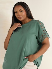 Verde - Yours Curve Boxy Crochet Insert 100% Cotton T-Shirt - Imagen 1 de 4