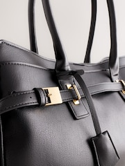 Black Buckle Shoulder Bag - Image 7 of 9