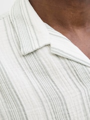 JACK & JONES Green Resort Collar 100% Cotton Shirts 2 Pack - Image 4 of 6