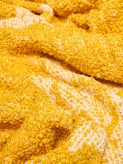 Oliver Bonas Yellow Sun Print Boucle Throw - Image 6 of 6