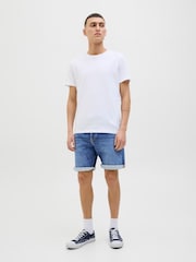 Azul - Pantalones cortos de corte estándar de denim de Jack & Jones - Imagen 2 de 4