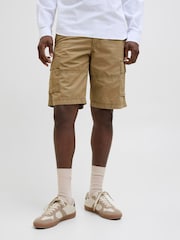 Nude - JACK & JONES Relaxed Fit 100% Cotton Cargo Shorts - Imagen 2 de 5
