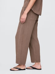 Gap Brown 100% Cotton Crinkle Gauze Easy Barrel Trousers - Image 4 of 5