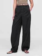 Gap Black Low Waisted Barrel Parachute Trousers - Image 1 of 5