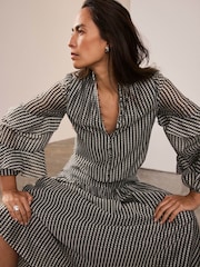 Mint Velvet Black Khaki Spot Print Cropped Blouse - Image 6 of 8