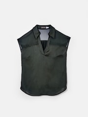 Mint Velvet Khaki Satin V-Neck Top - Imagen 7 de 8