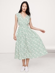 Banana Republic Green Cotton Poplin Side Cut-Out Midi Dress - Image 1 of 4