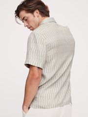 Banana Republic Beige Standard Fit Linen Resort Shirt - Image 2 of 4