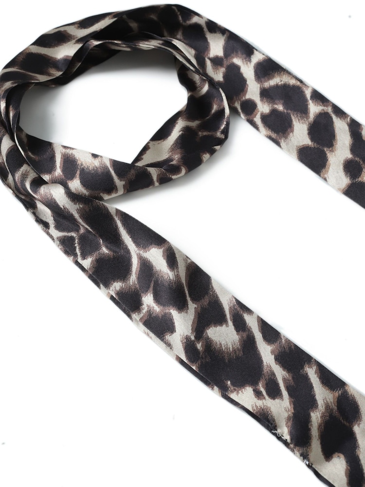 Aela Animal Print Leopard Thin Scarf - Image 2 of 2