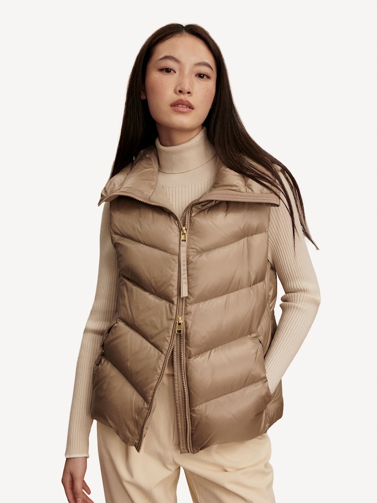 Varley Simply Taupe Bextor Lightweightdown Gilet - Image 1 of 6