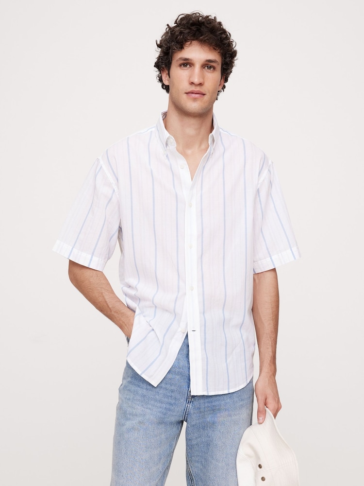 Banana Republic White Relaxed-Fit Summerweight Cotton Short-Sleeve Shirt - Image 1 of 1